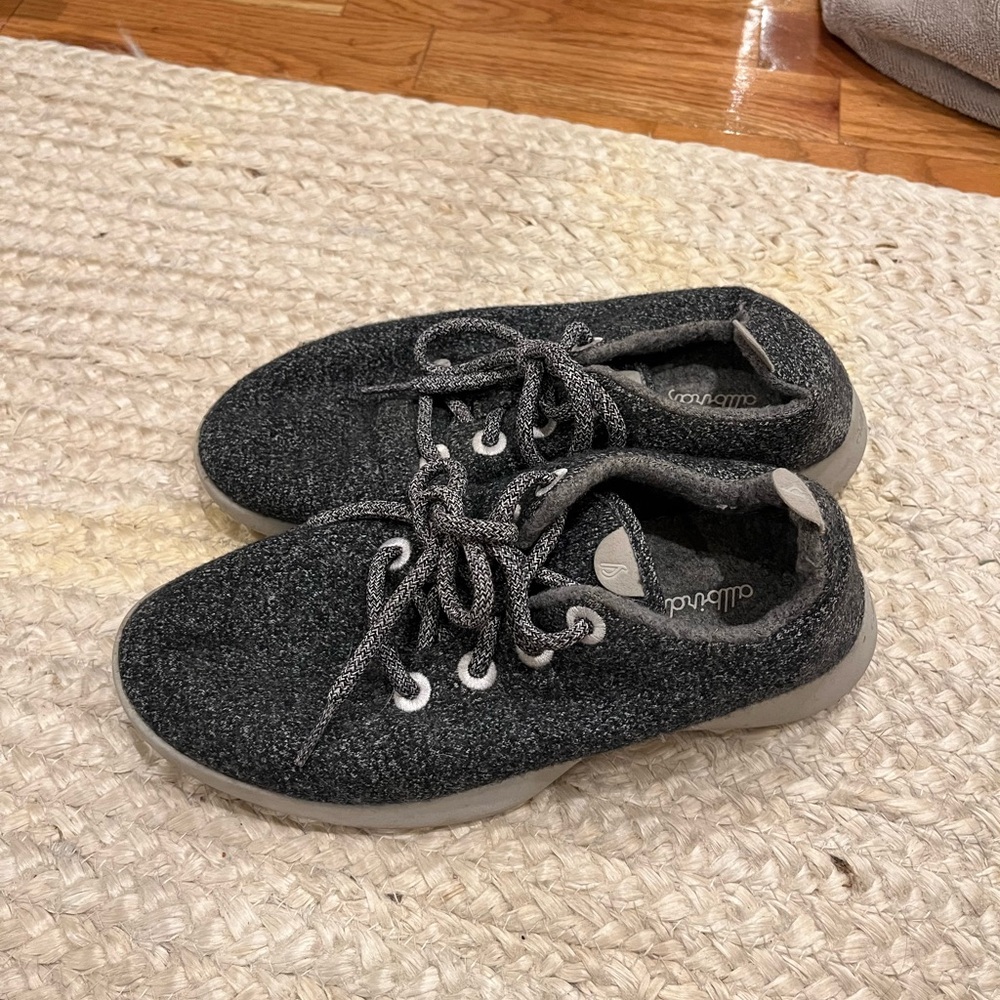 Allbirds grey wool sneakers size 8